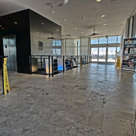 Sterling Breeze - Cozy Beachfront One Bedroom Condo Panama City Beach Bagian luar foto