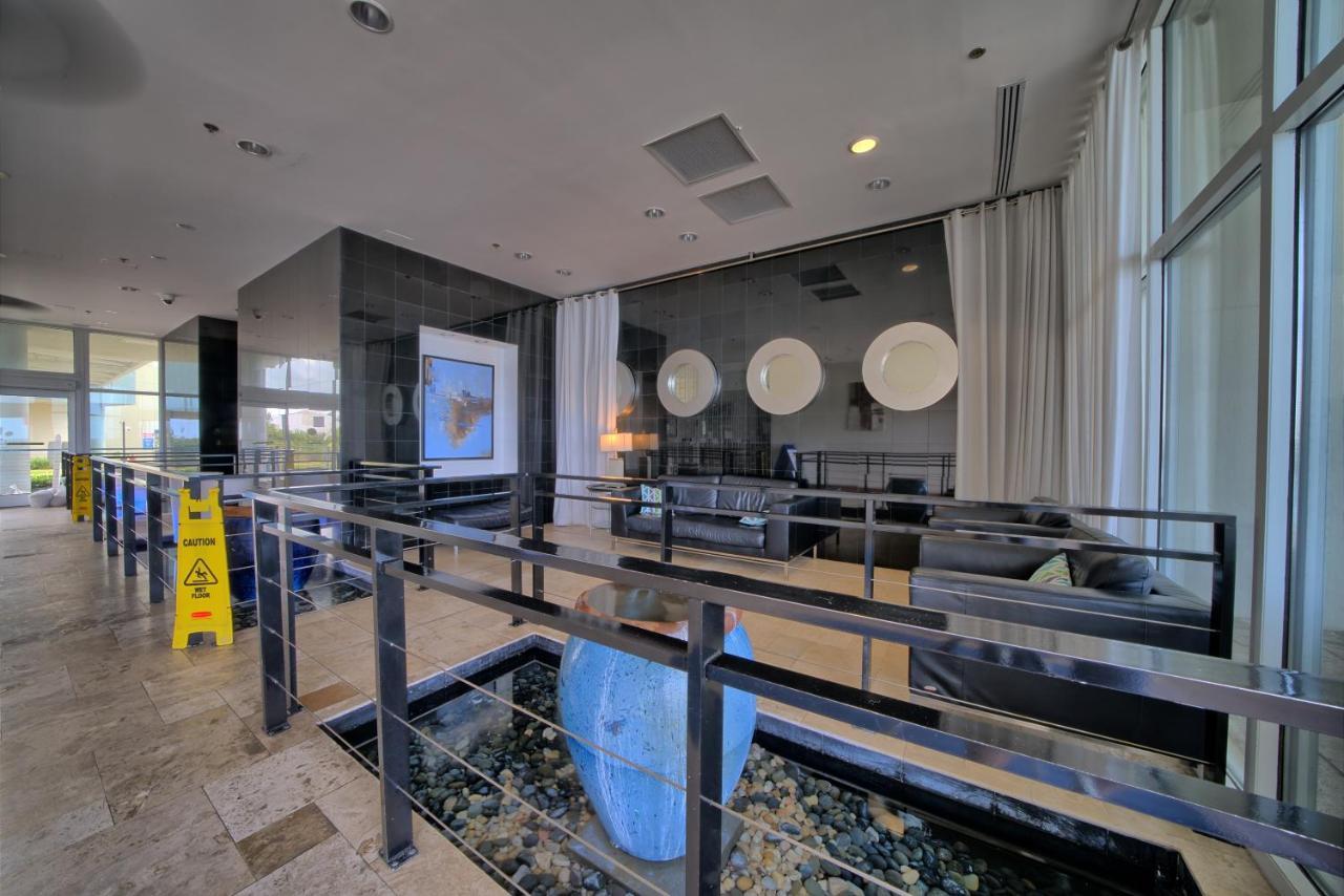 Sterling Breeze - Cozy Beachfront One Bedroom Condo Panama City Beach Bagian luar foto